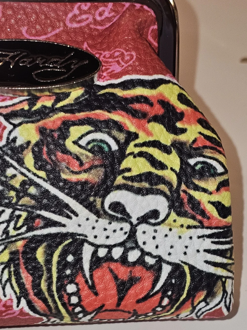 Ed Hardy vibrant hot